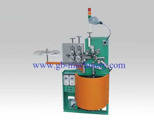 Interlock metal shower hose machine