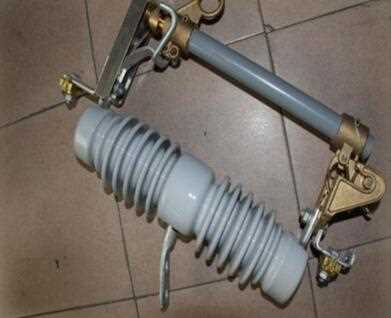 Good Quality Hot Sale IEC Certification 33kv drop out fuses