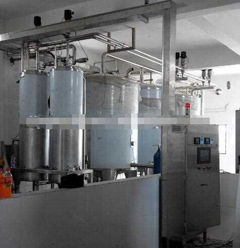 Small scale combined milk/yoghurt/juice production line