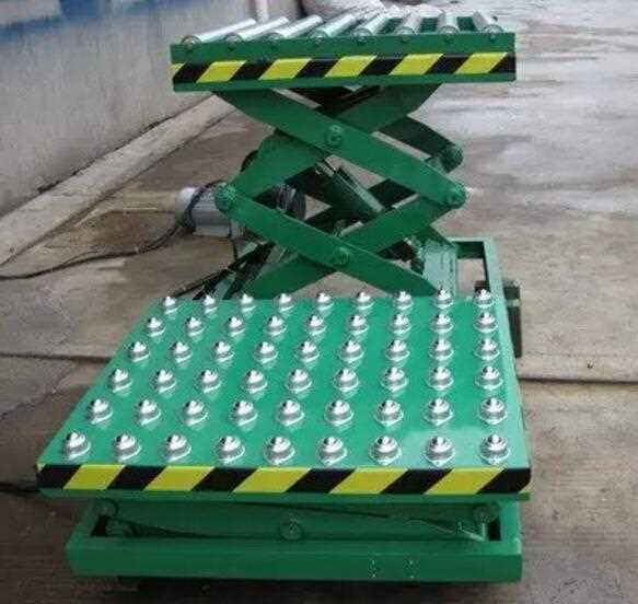The ball fixed-type hydraulic rolling ball type lifting platform