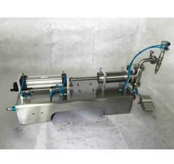 Pneumatic horizontal liquid filling machine ,beverage filling machine,water filling machine