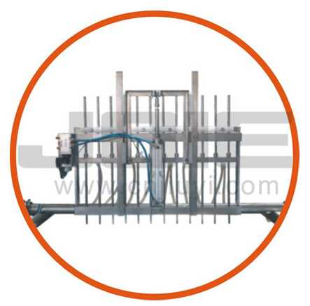 Materiel-charging cart