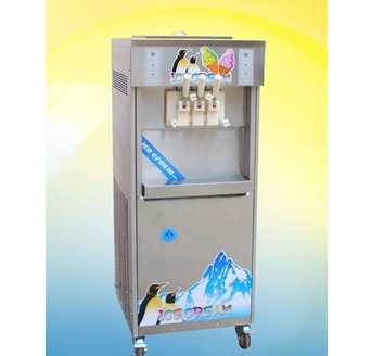 Air Cooling  Three Flavors Soft Ice Cream Machine 