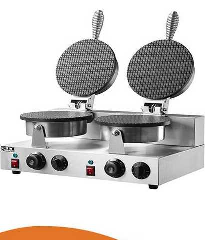 Cone Baker in Ice Cream Maker Waffle Machine