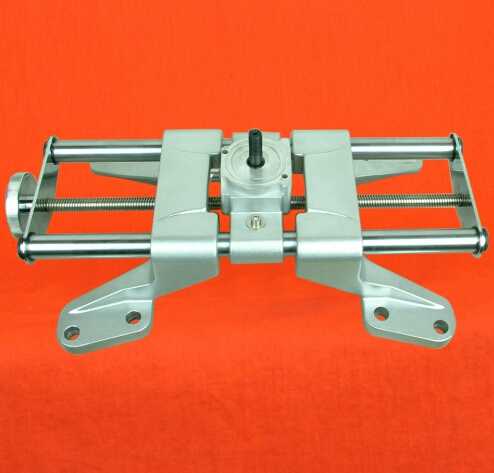 Electronic 3D Four Wheel Alignment