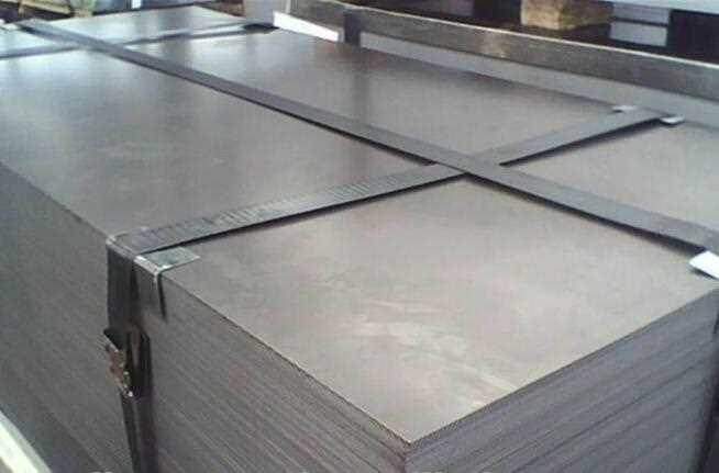Hot rolled galvanized steel sheet