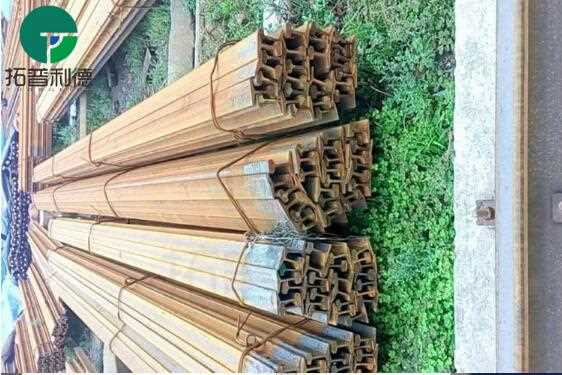 Chinese standard factory price steel rails 