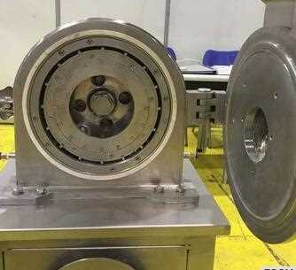 High efficiency small wheat flour mill