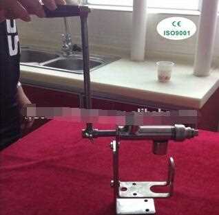 factory price stainless steel hand operated oil expeller/manual oil press/hand crank oil press