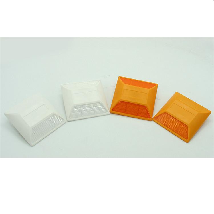 Road Reflector, Road Stud Reflector, High Quality Plastic/Cast Aluminium/43 Beads Aluminum Road Stud