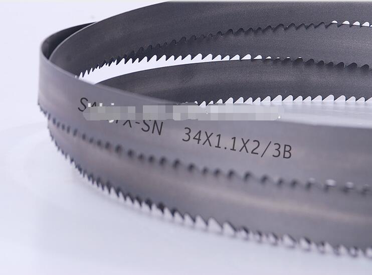 Band saw blades for cutting carbon steel pipe