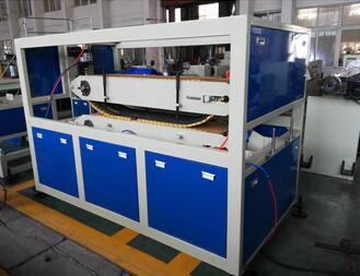 LIANSHUN machinery WPC profile making machine