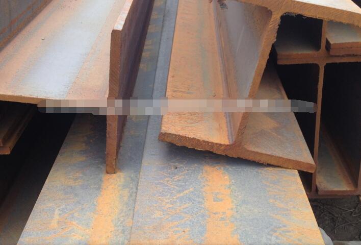 Fence posts in steel H-beams with cheap price