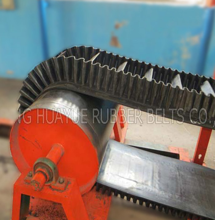 Steep Angle Sidewall Conveyor Belt